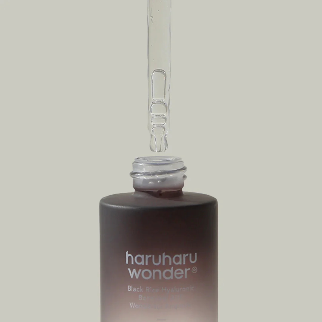 Haruharu Wonder Black Rice Botanical 2GF Facial Serum, Anti-Aging Serum 30ml - Image 3