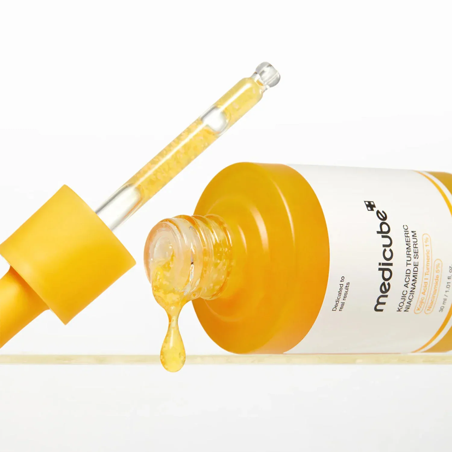 Medicube Suero de cápsula aclarante de cúrcuma de ácido kójico - Image 3
